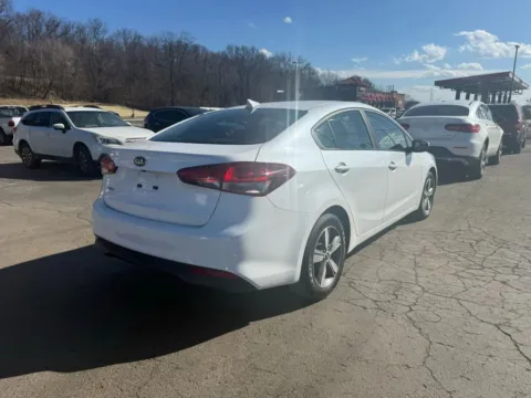 More photos of 2018 Kia Forte LX Sedan 4D at Instant Auto Sales Chillicothe, OH