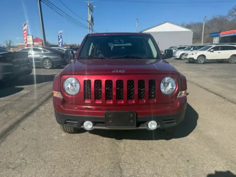 Photos of 2016 Jeep Patriot High Altitude Edition Sport Utility 4D for sale in Chillicothe, OH at Instant Auto Sales Chillicothe
