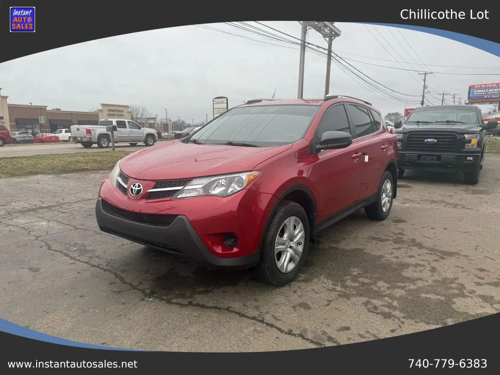Red 2013 Toyota RAV4 LE Sport Utility 4D for sale in Chillicothe, OH