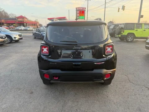 Another view of 2018 Jeep Renegade Trailhawk Sport Utility 4D for sale in Chillicothe, OH at Instant Auto Sales Chillicothe