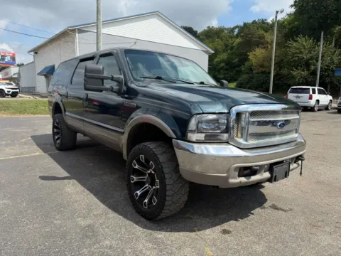 Another view of 2001 Ford Excursion Sport Utility 4D for sale in Chillicothe, OH at Instant Auto Sales Chillicothe