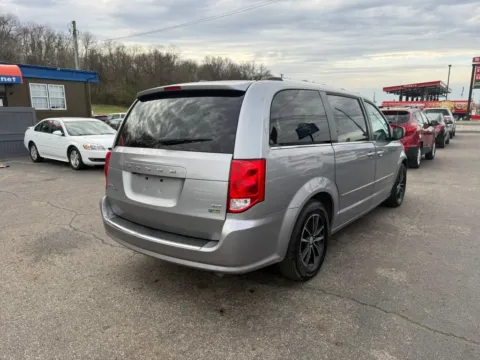 More photos of 2017 Dodge Grand Caravan Passenger SXT Minivan 4D at Instant Auto Sales Chillicothe, OH