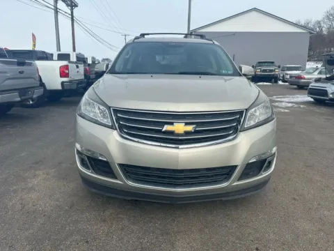 Photos of 2016 Chevrolet Traverse LT Sport Utility 4D for sale in Chillicothe, OH at Instant Auto Sales Chillicothe