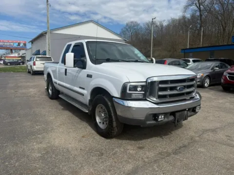 Another view of 1999 Ford F250 Super Duty Super Cab Long Bed for sale in Chillicothe, OH at Instant Auto Sales Chillicothe