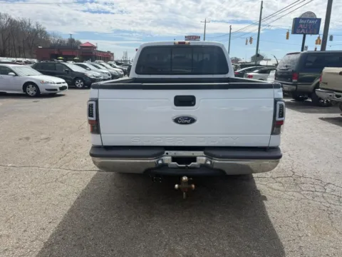 More photos of 1999 Ford F250 Super Duty Super Cab Long Bed at Instant Auto Sales Chillicothe, OH