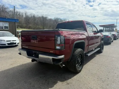 More photos of 2017 GMC Sierra 1500 Crew Cab SLT Pickup 4D 5 3/4 ft at Instant Auto Sales Chillicothe, OH