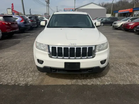 Photos of 2012 Jeep Grand Cherokee Laredo Sport Utility 4D for sale in Chillicothe, OH at Instant Auto Sales Chillicothe
