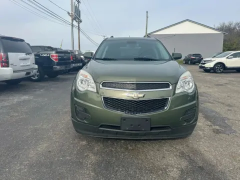 Photos of 2015 Chevrolet Equinox LT Sport Utility 4D for sale in Chillicothe, OH at Instant Auto Sales Chillicothe