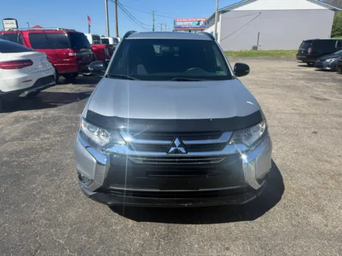 Photos of 2018 Mitsubishi Outlander ES Sport Utility 4D for sale in Chillicothe, OH at Instant Auto Sales Chillicothe