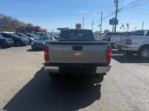 More photos of 2013 Chevrolet Silverado 1500 Extended Cab LT Pickup 4D 6 1/2 ft at Instant Auto Sales Chillicothe, OH