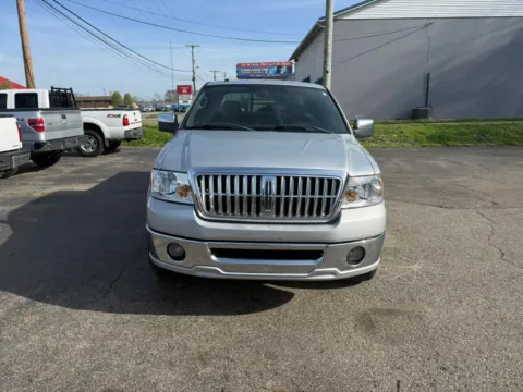 Photos of 2007 Lincoln Mark LT Pickup 4D 5 1/2 ft for sale in Chillicothe, OH at Instant Auto Sales Chillicothe