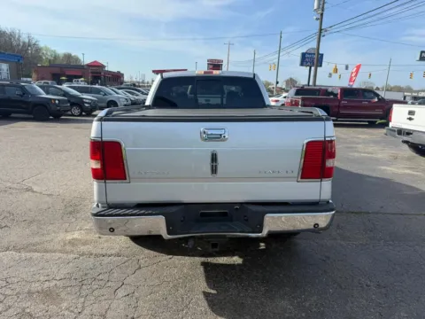 More photos of 2007 Lincoln Mark LT Pickup 4D 5 1/2 ft at Instant Auto Sales Chillicothe, OH