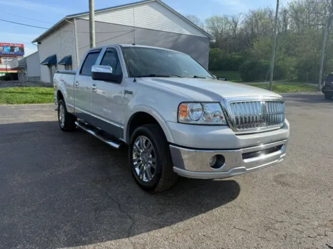Another view of 2007 Lincoln Mark LT Pickup 4D 5 1/2 ft for sale in Chillicothe, OH at Instant Auto Sales Chillicothe