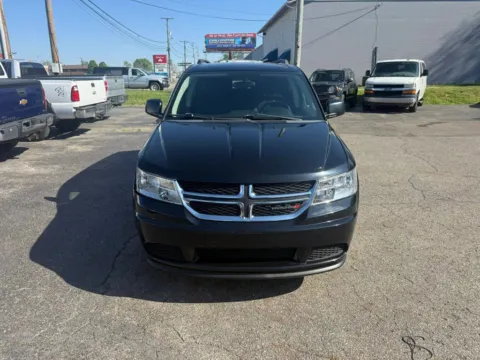 Photos of 2016 Dodge Journey SE Sport Utility 4D for sale in Chillicothe, OH at Instant Auto Sales Chillicothe