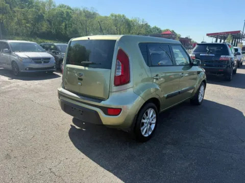 More photos of 2013 Kia Soul + Wagon 4D at Instant Auto Sales Chillicothe, OH