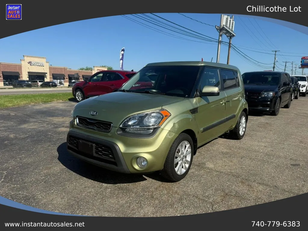 Green 2013 Kia Soul + Wagon 4D for sale in Chillicothe, OH
