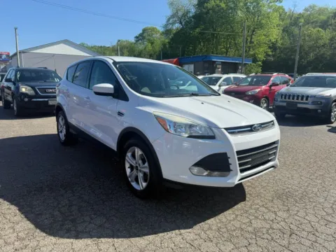 Another view of 2016 Ford Escape SE Sport Utility 4D for sale in Chillicothe, OH at Instant Auto Sales Chillicothe