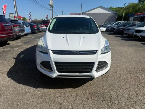 Photos of 2016 Ford Escape SE Sport Utility 4D for sale in Chillicothe, OH at Instant Auto Sales Chillicothe