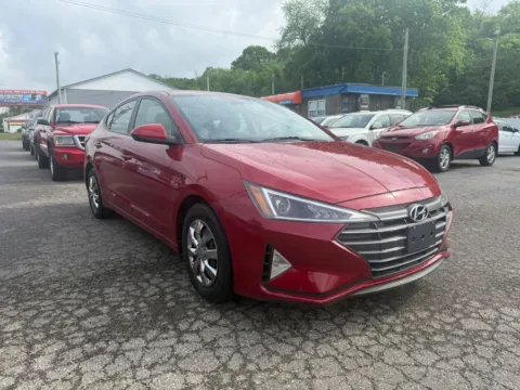 Another view of 2020 Hyundai Elantra SE Sedan 4D for sale in Chillicothe, OH at Instant Auto Sales Chillicothe