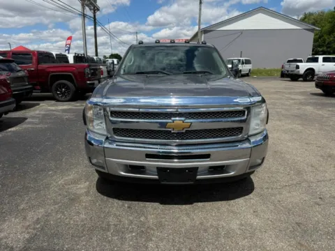 Photos of 2012 Chevrolet Silverado 1500 Crew Cab LT Pickup 4D 5 3/4 ft for sale in Chillicothe, OH at Instant Auto Sales Chillicothe