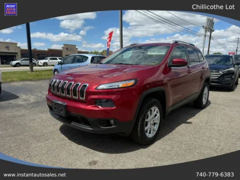 Red 2014 Jeep Cherokee Latitude Sport Utility 4D for sale in Chillicothe, OH