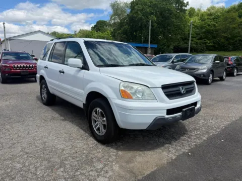 Another view of 2004 Honda Pilot EX Sport Utility 4D for sale in Chillicothe, OH at Instant Auto Sales Chillicothe