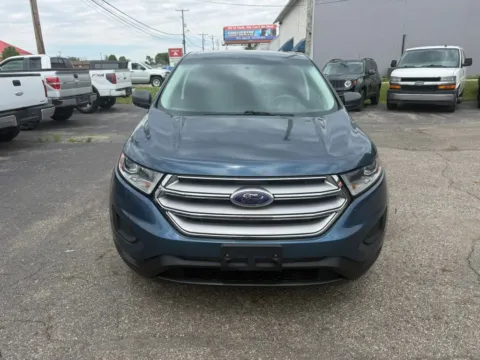 Photos of 2016 Ford Edge SE Sport Utility 4D for sale in Chillicothe, OH at Instant Auto Sales Chillicothe