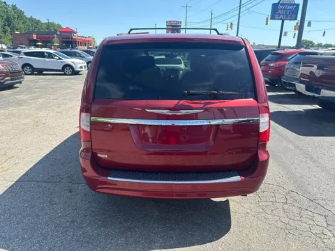 More photos of 2014 Chrysler Town & Country Touring Minivan 4D at Instant Auto Sales Chillicothe, OH
