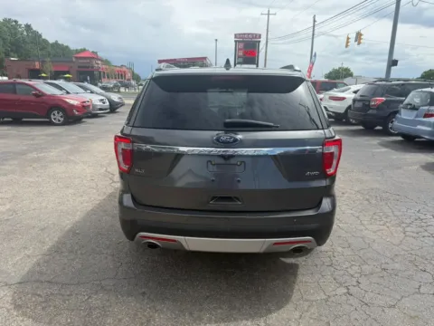 More photos of 2017 Ford Explorer XLT Sport Utility 4D at Instant Auto Sales Chillicothe, OH