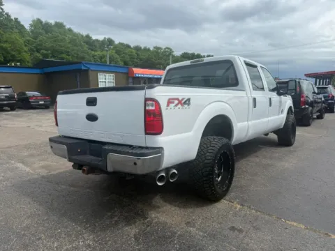 More photos of 2012 Ford F350 Super Duty Crew Cab XL Pickup 4D 8 ft at Instant Auto Sales Chillicothe, OH