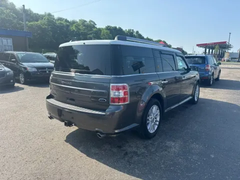 More photos of 2016 Ford Flex SEL Sport Utility 4D at Instant Auto Sales Chillicothe, OH
