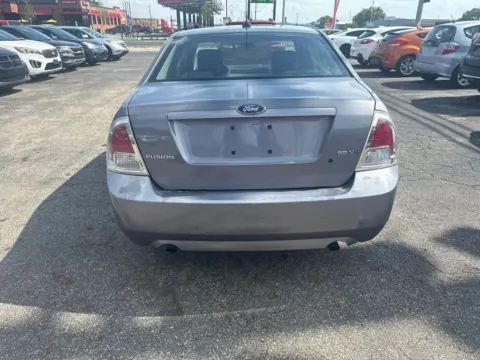 More photos of 2007 Ford Fusion SE Sedan 4D at Instant Auto Sales Chillicothe, OH