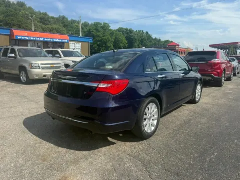 More photos of 2013 Chrysler 200 Limited Sedan 4D at Instant Auto Sales Chillicothe, OH
