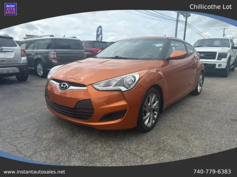 Orange 2016 Hyundai Veloster Coupe 3D for sale in Chillicothe, OH