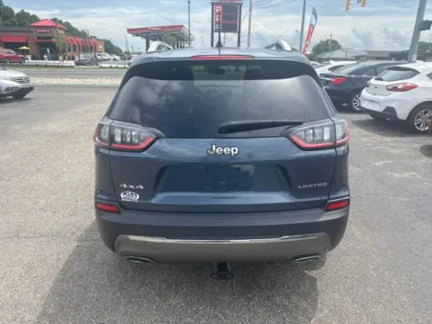 More photos of 2019 Jeep Cherokee Limited Sport Utility 4D at Instant Auto Sales Chillicothe, OH