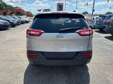 More photos of 2014 Jeep Cherokee Latitude Sport Utility 4D at Instant Auto Sales Chillicothe, OH