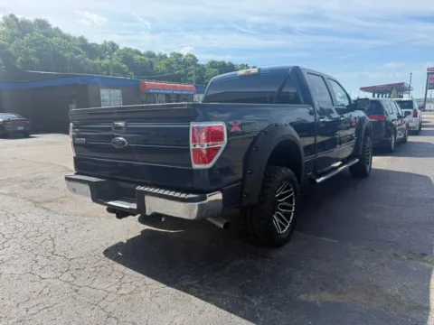 More photos of 2013 Ford F-150 SuperCrew Cab XLT Pickup 4D 6 1/2 ft at Instant Auto Sales Chillicothe, OH