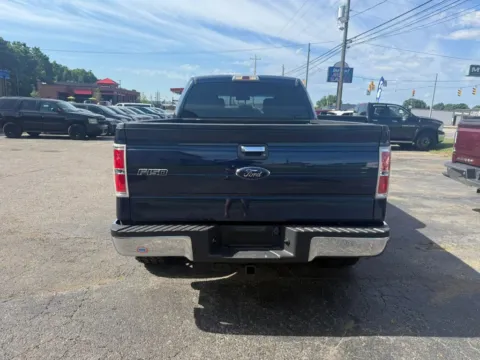 More photos of 2013 Ford F-150 SuperCrew Cab XLT Pickup 4D 6 1/2 ft at Instant Auto Sales Chillicothe, OH