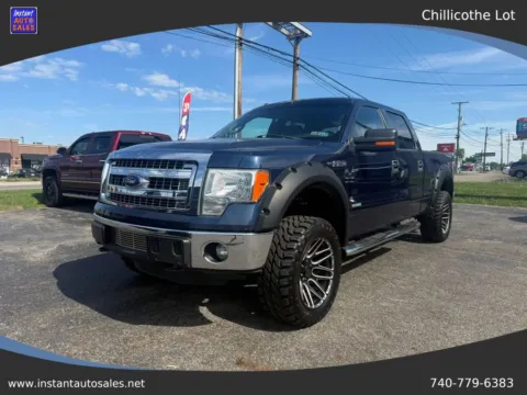 Blue 2013 Ford F-150 SuperCrew Cab XLT Pickup 4D 6 1/2 ft for sale in Chillicothe, OH
