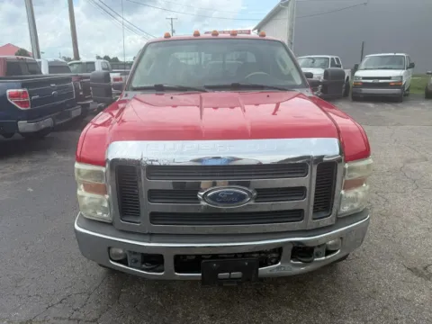 Photos of 2008 Ford F350 Super Duty Crew Cab Lariat Pickup 4D 8 ft for sale in Chillicothe, OH at Instant Auto Sales Chillicothe