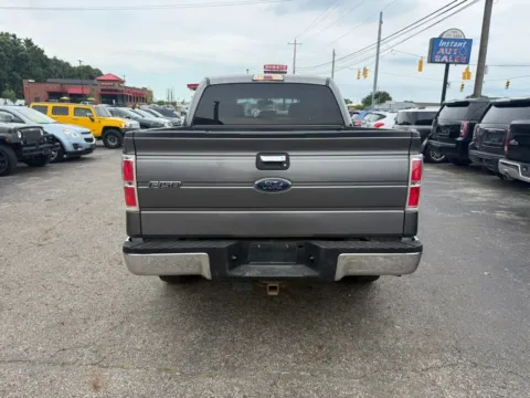 More photos of 2013 Ford F-150 SuperCrew Cab XLT Pickup 4D 5 1/2 ft at Instant Auto Sales Chillicothe, OH