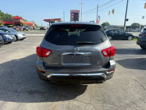 More photos of 2017 Nissan Pathfinder SV Sport Utility 4D at Instant Auto Sales Chillicothe, OH