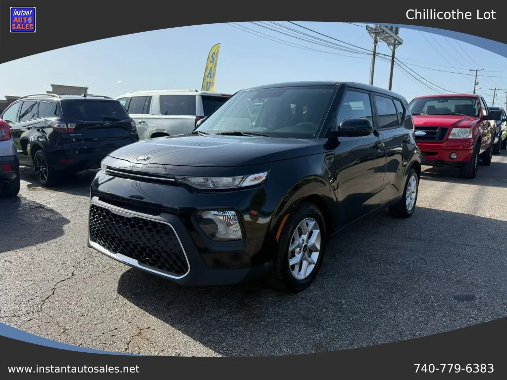 Black 2021 Kia Soul S Wagon 4D for sale in Chillicothe, OH