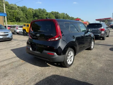More photos of 2021 Kia Soul S Wagon 4D at Instant Auto Sales Chillicothe, OH