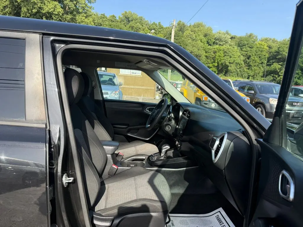 Kia Soul photo 8