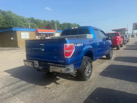 More photos of 2013 Ford F-150 SuperCrew Cab XLT Pickup 4D 5 1/2 ft at Instant Auto Sales Chillicothe, OH