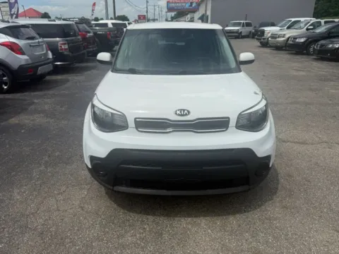 Photos of 2019 Kia Soul Wagon 4D for sale in Chillicothe, OH at Instant Auto Sales Chillicothe