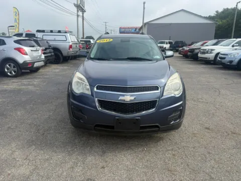 Photos of 2013 Chevrolet Equinox LT Sport Utility 4D for sale in Chillicothe, OH at Instant Auto Sales Chillicothe
