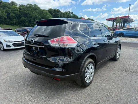 More photos of 2015 Nissan Rogue S Sport Utility 4D at Instant Auto Sales Chillicothe, OH
