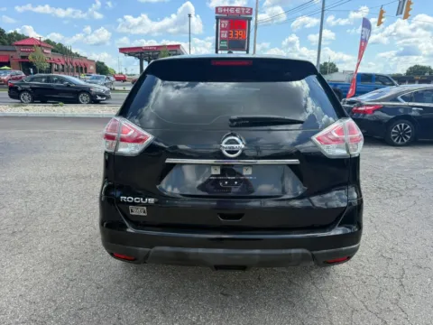 More photos of 2015 Nissan Rogue S Sport Utility 4D at Instant Auto Sales Chillicothe, OH